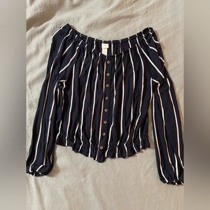H&M stripped Navy and white cropped blouse